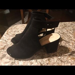 Nine West Suede Chunk Heels